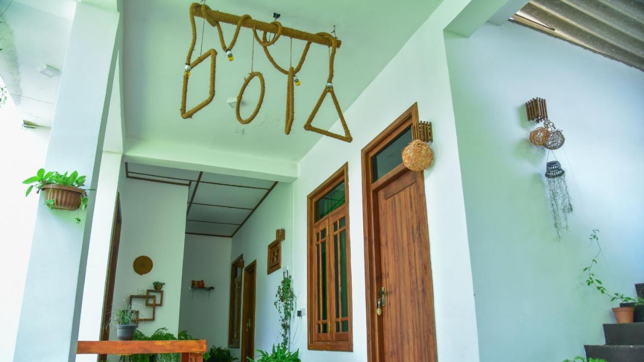 Menara Green Inn Dambulla Esterno foto
